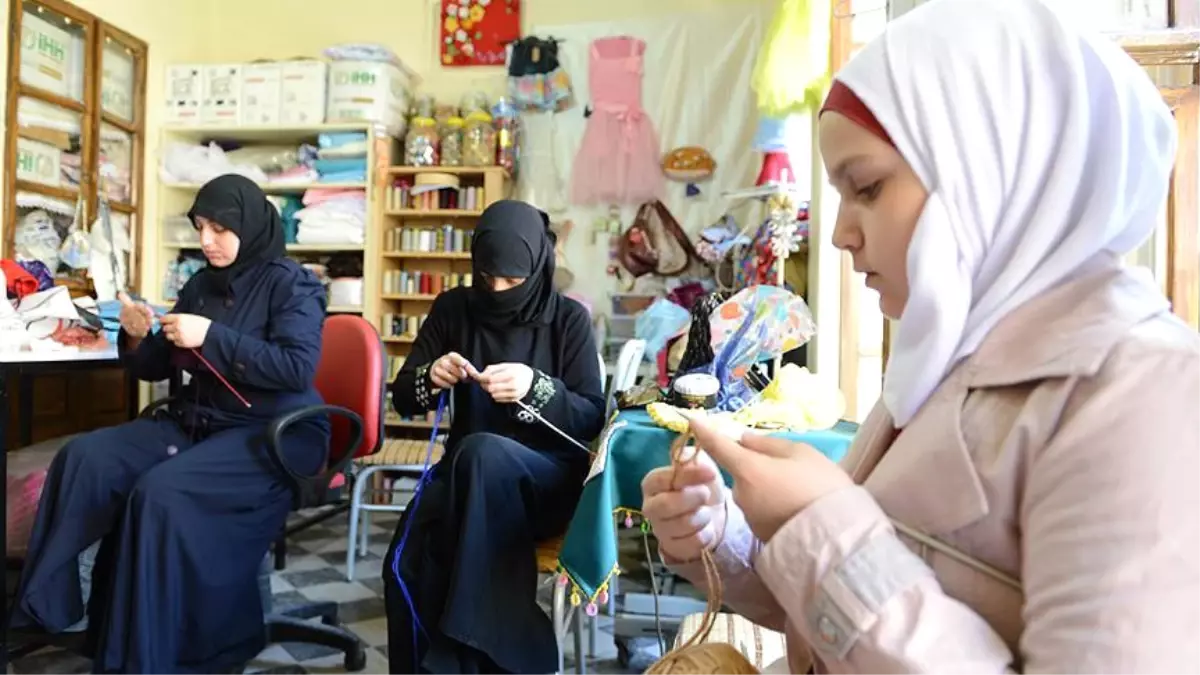 Suriyeli Kadınlara Meslek Eğitimi