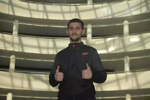 Gençlerbirliği'nin Yeni Transferi Agon Mehmeti: