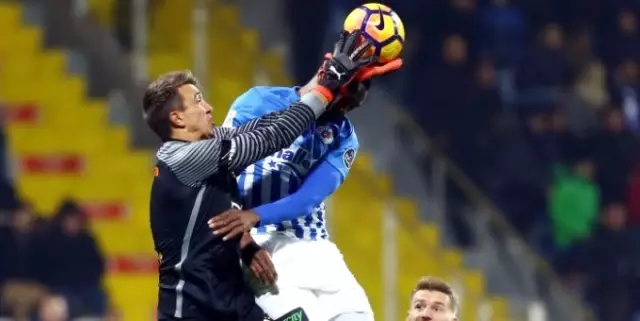 Galatasaray'da Muslera İçin Seferberlik İlan Edildi