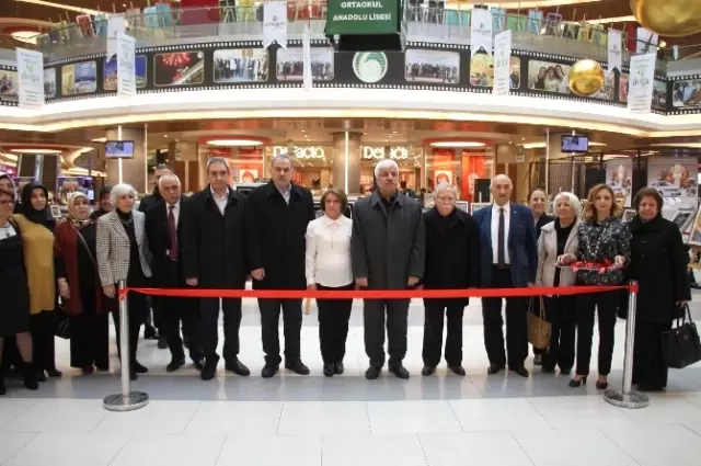 Avm'de Kağıt Rölyef Atölye Sergisi Açıldı