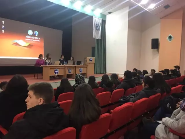 Avrupalı Gençler İşsizlik için İzmir'de Buluştu