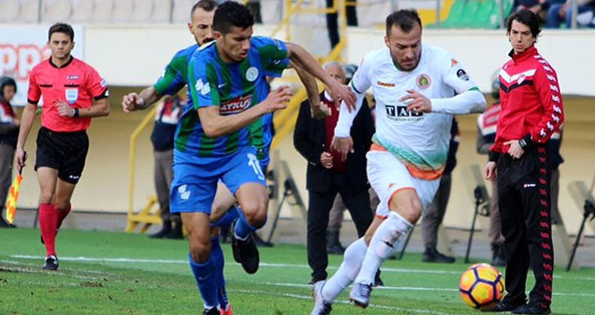 Çaykur Rizespor Deplasmanda Aytemiz Alanyaspor'u 3-2 Yendi