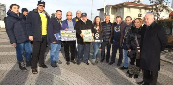 Fenerbahçe'nin Unutulmaz Futbolcusu Lefter Anıldı