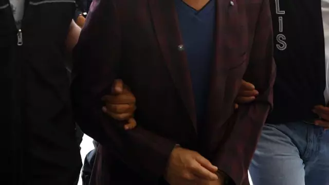 Hırsızlık Şüphelilerine Gözaltı
