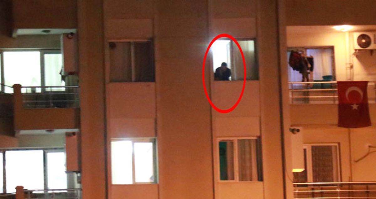 İzmir'de Ailesini Rehin Alan Adam Bir Haftadır Atış Talimi Yapıyormuş