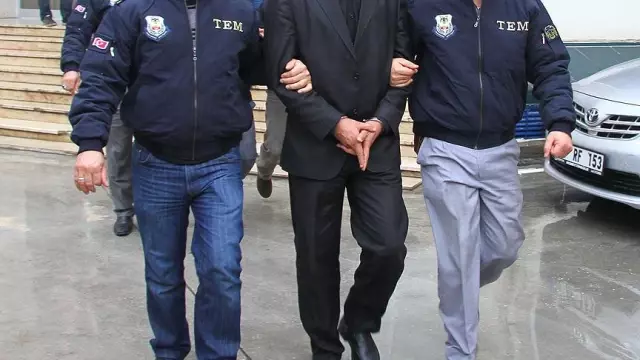 Korkuteli'de Fetö Operasyonu: 7 İşadamına Gözaltı