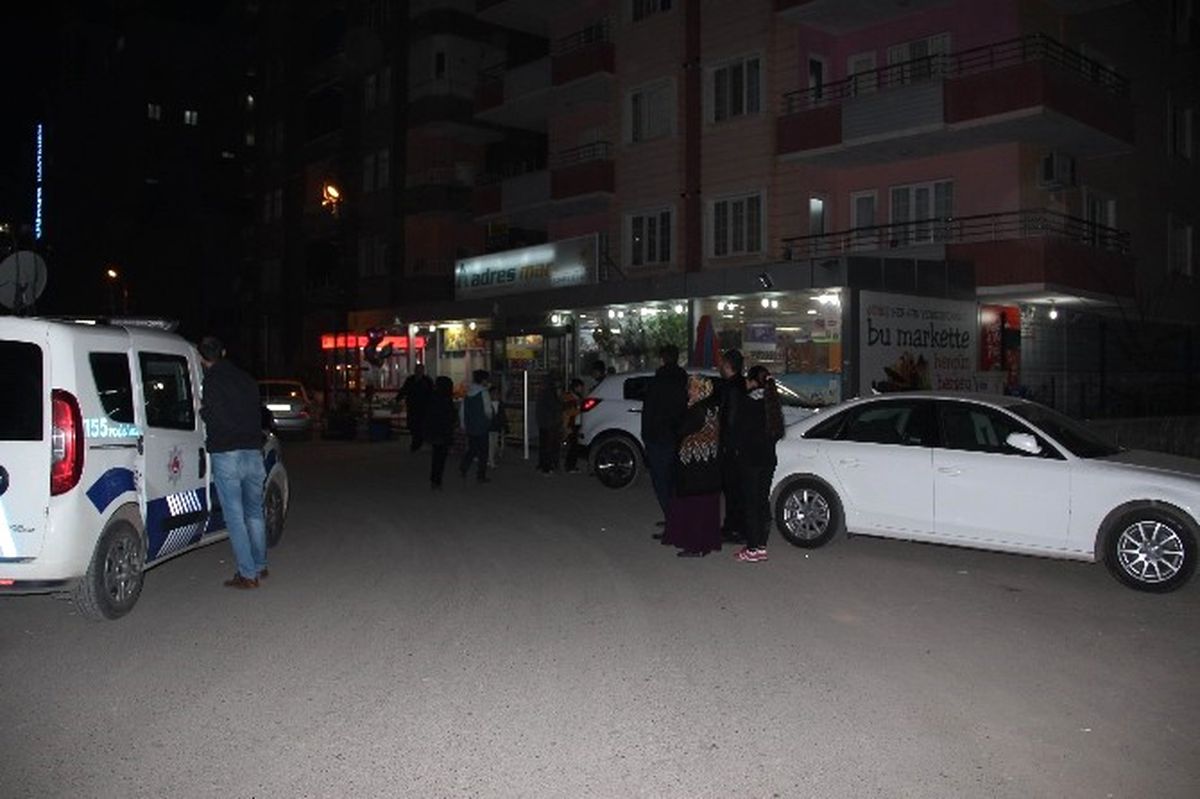 Teröristler Gazeteci İlhami Işık'ın Kızının Evine Girdi, Telefonla Işık'a Tehdit Mesajı Gönderdi