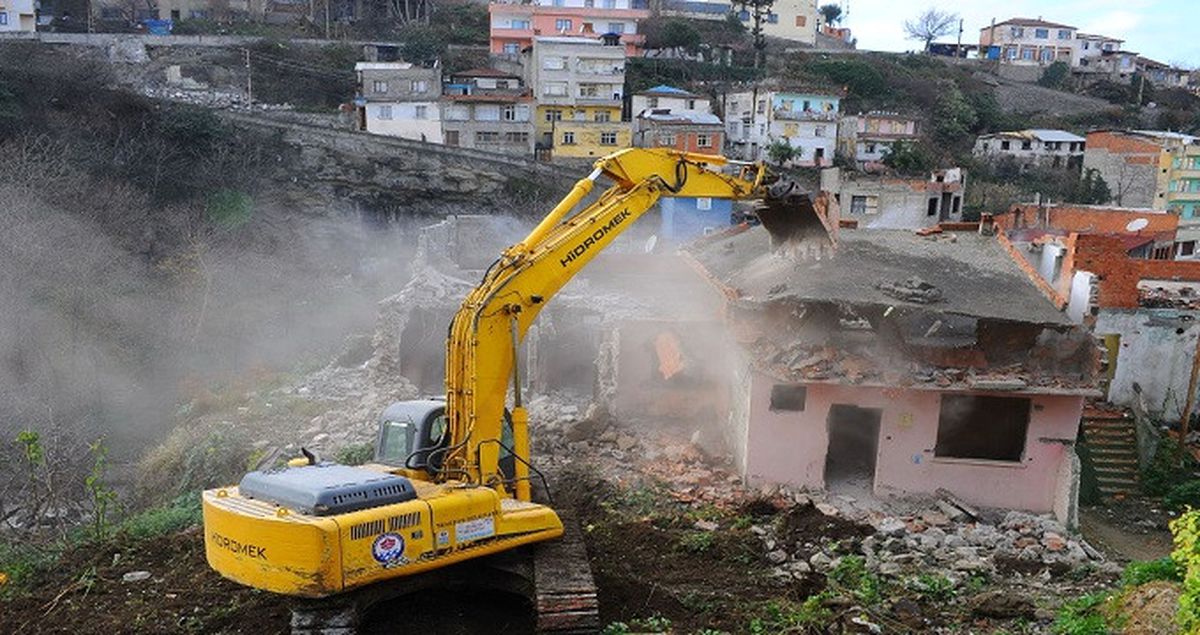 Bakan Özhaseki'den İstanbul Depremiyle İlgili Korkutan Açıklama