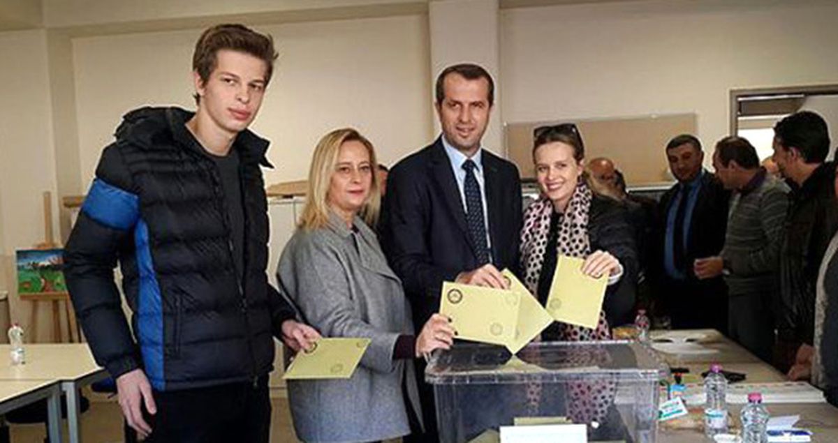 MHP Milletvekili Saffet Sancaklı'nın Eşi Hülya Sancaklı Kimdir?