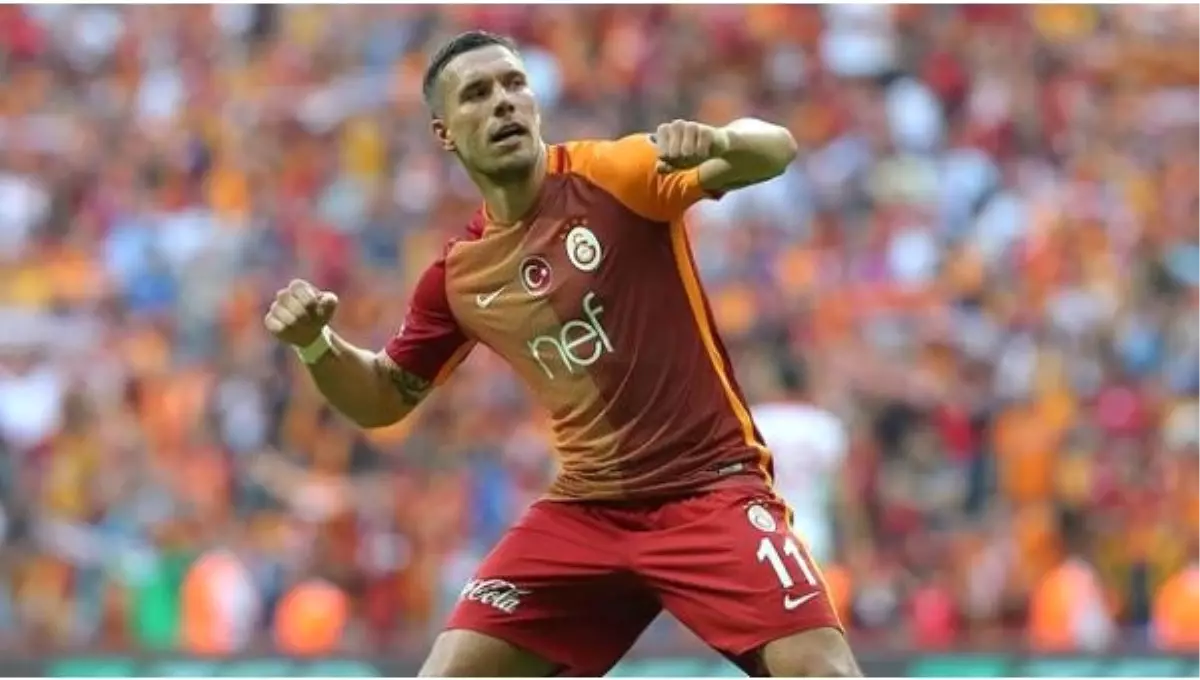 Podolski'den Fenerbahçe'ye Adana Kebab Göndermesi