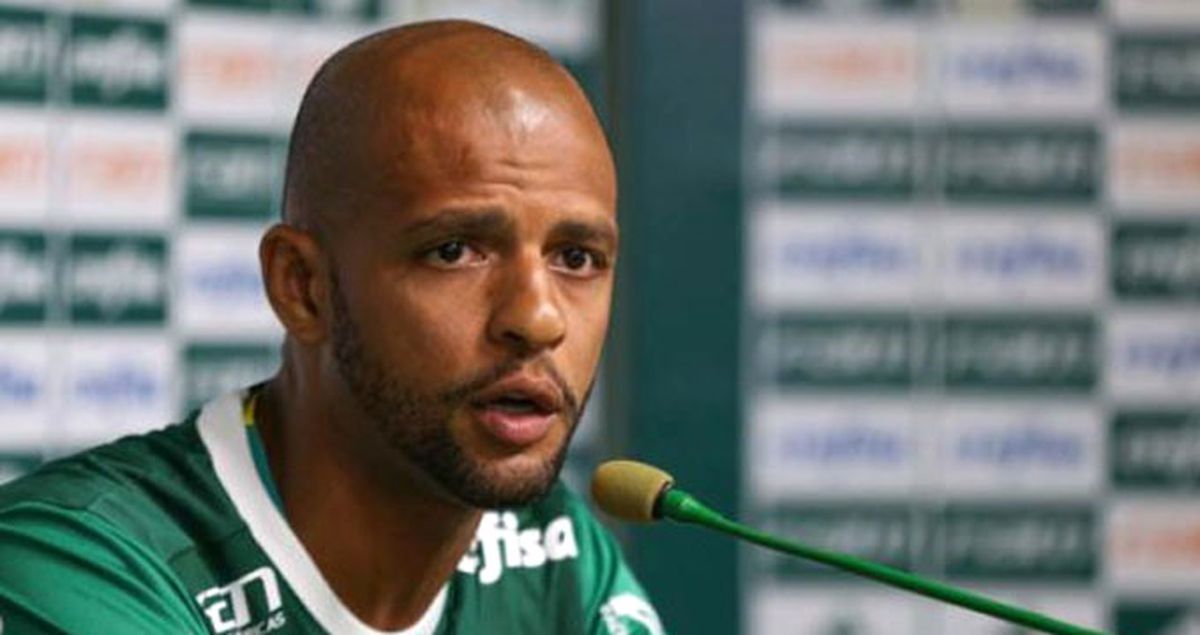 Felipe Melo: Kimse Benim Fenerbahçe Stadı'nda Aldığım Kupayı Göstermiyor
