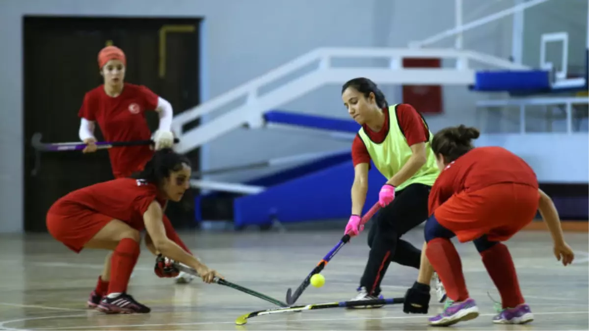 Avrupa 21 Yaş Altı Kadınlar Salon Hokey Şampiyonası
