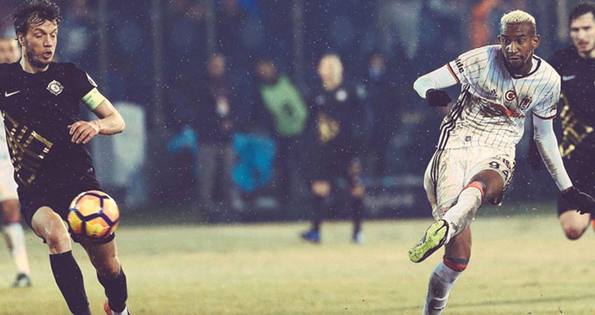 Beşiktaş Taraftarı, Talisca'nın Bonservisi İçin Kampanya Başlattı