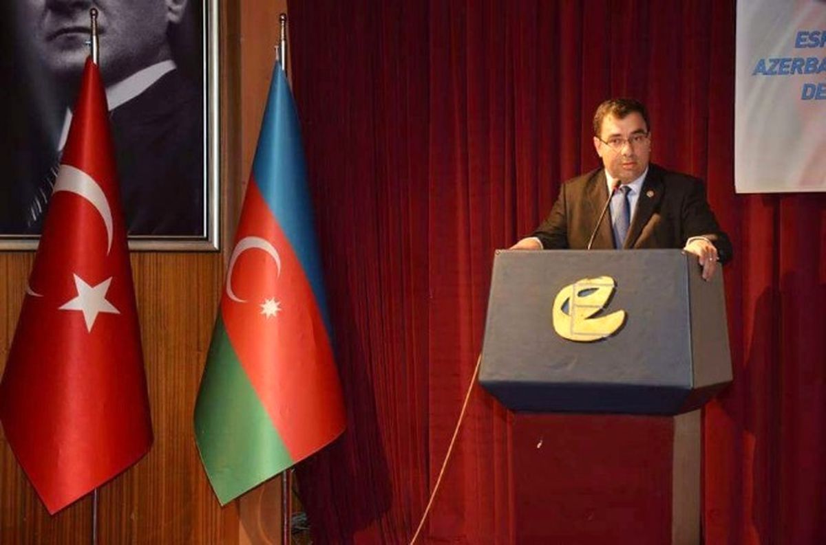 O Sahneye Tepkiler Devam Ediyor