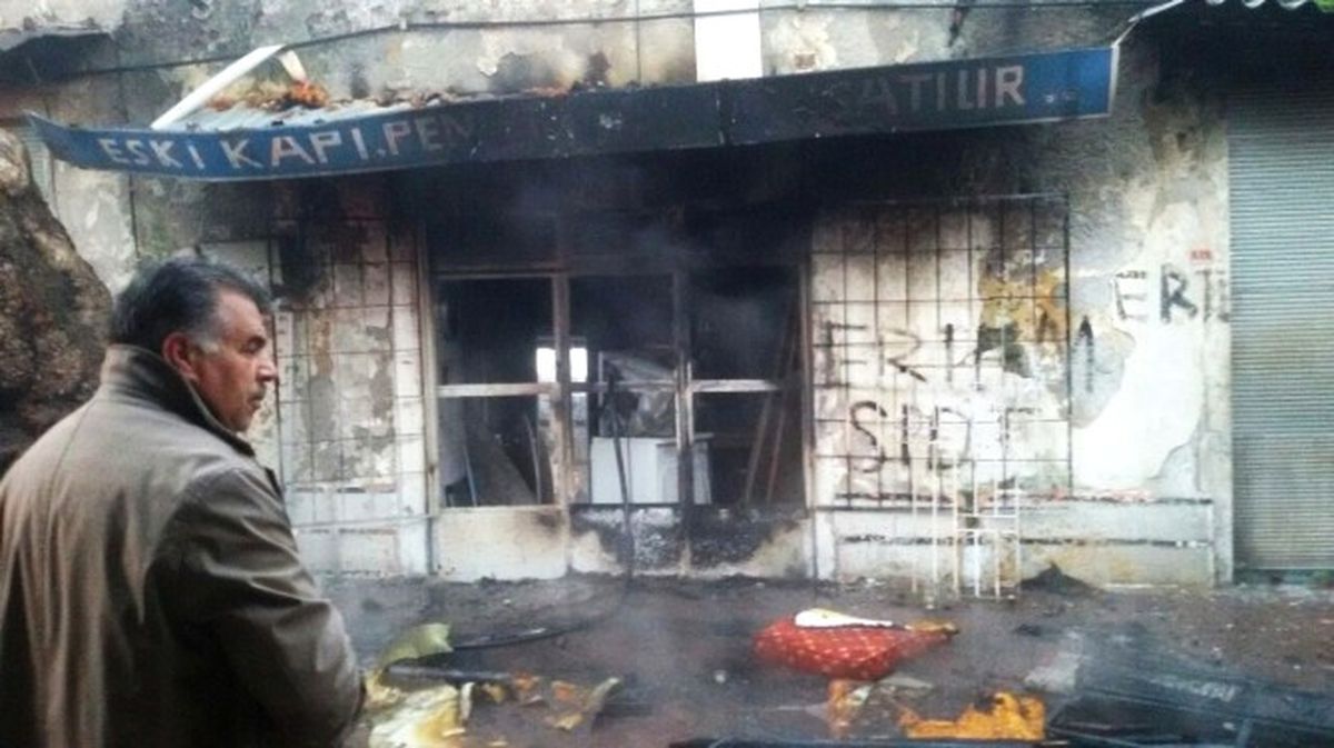 Manisa'da 444 Yıllık Tarihi Hamam Yanmaktan Son Anda Kurtuldu