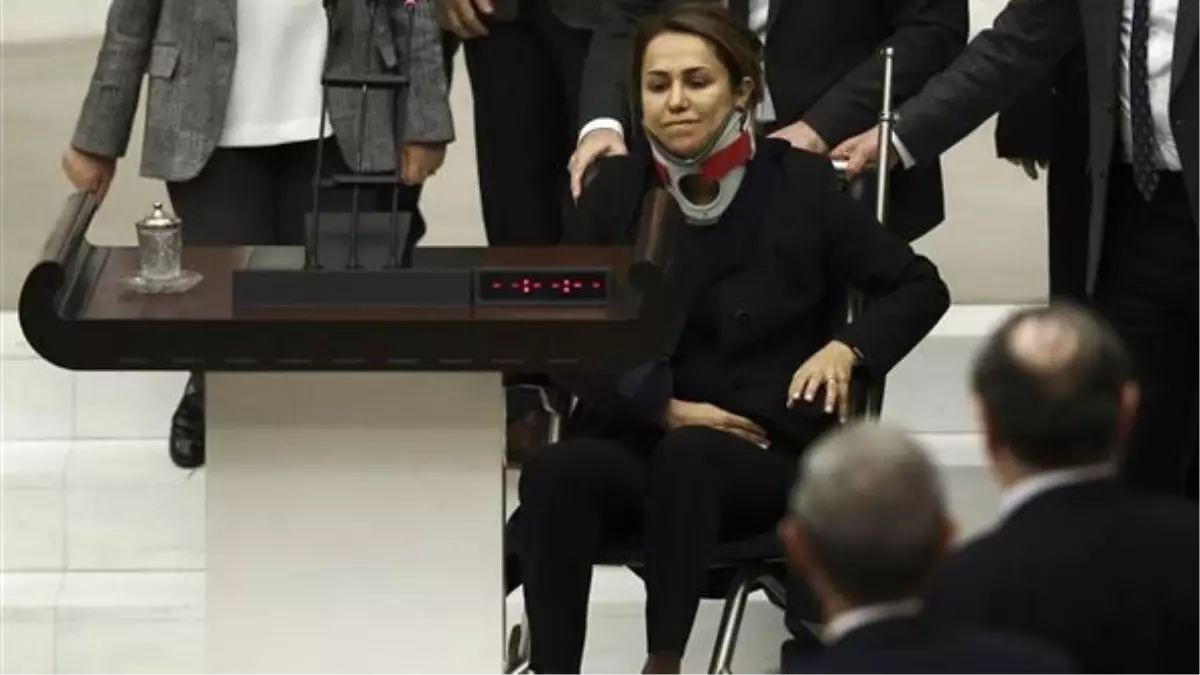 AK Parti'li Gökçen Enç, TBMM'deki Olayı Anlattı