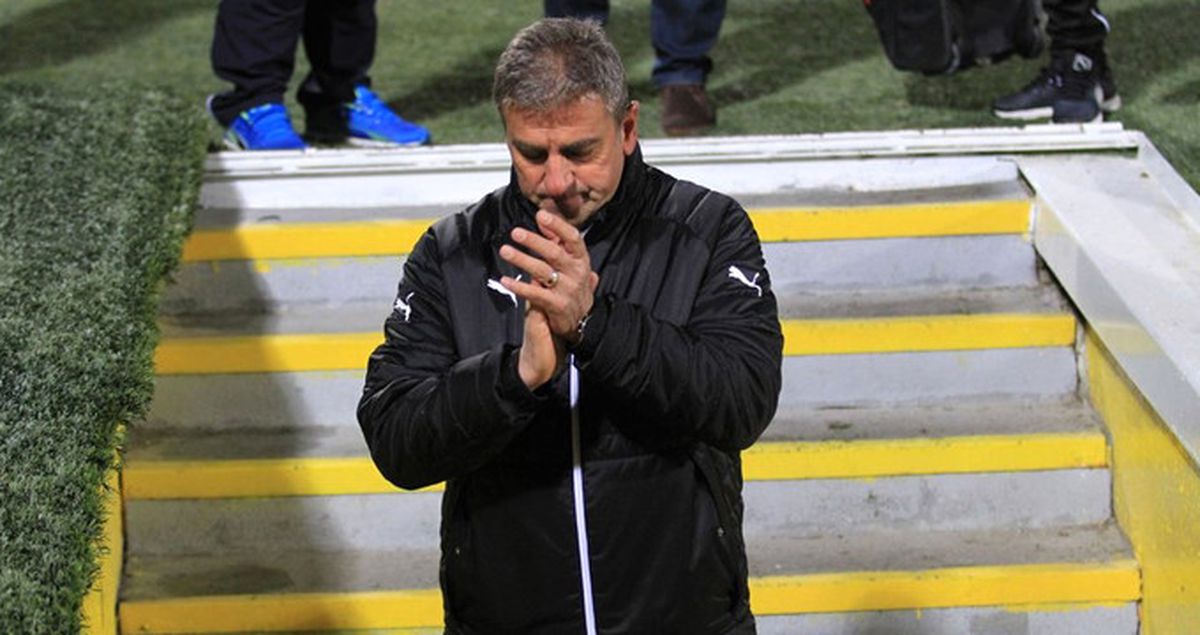 Bursaspor'da Hamza Hamzaoğlu ile Yollar Ayrıldı