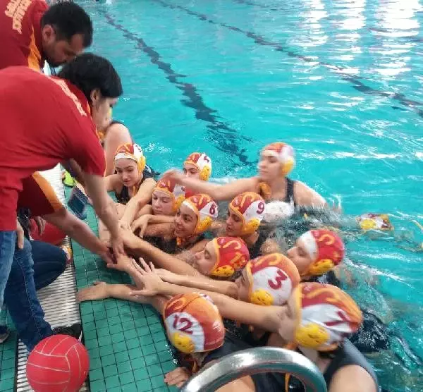 Galatasaray Sutopu Takımı, İskenderun'u 11-3 Yendi