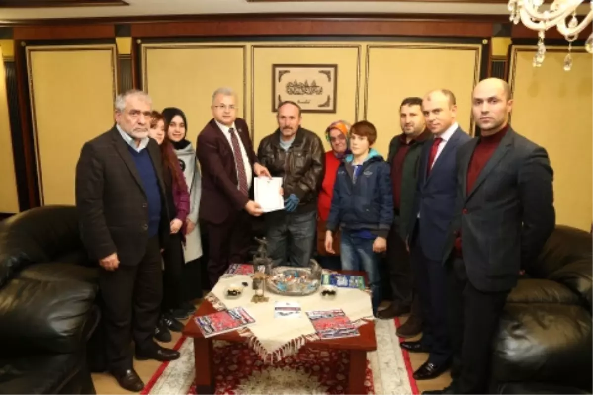 İş Kazasında Yaralanan Belediye İşçisine Ev