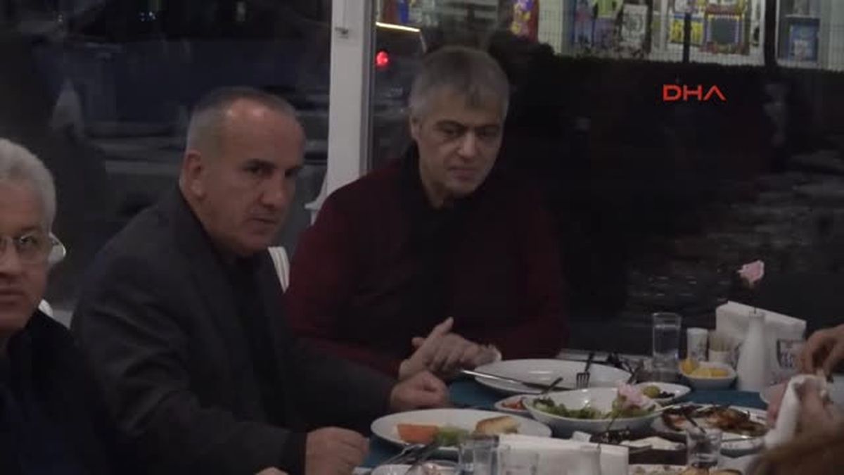 Antalya 7 Ayda 41 Kilo Veren Cengiz Kurtoğlu'ndan Iki Albüm Sürprizi