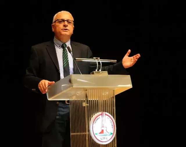 Karşıyaka'nın Konuğu, Gazeteci Yanardağ Karşıyaka'nın Konuğu, Gazeteci Yanardağ