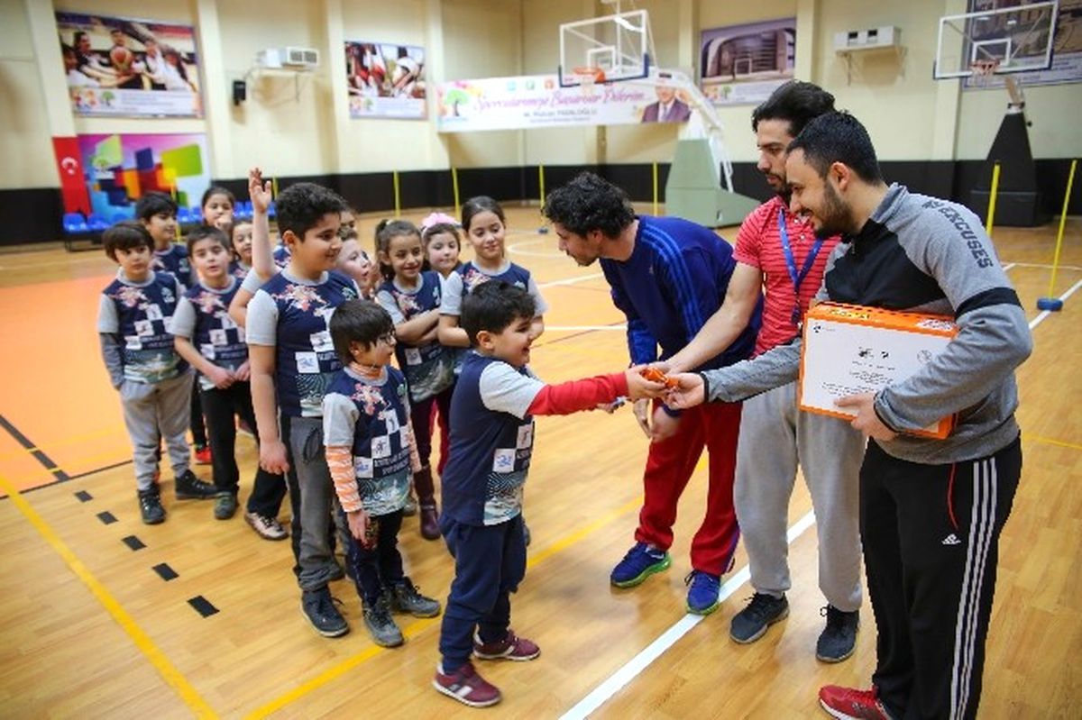 Şehitkamil'de Miniklerin Tatil Keyfi Başladı