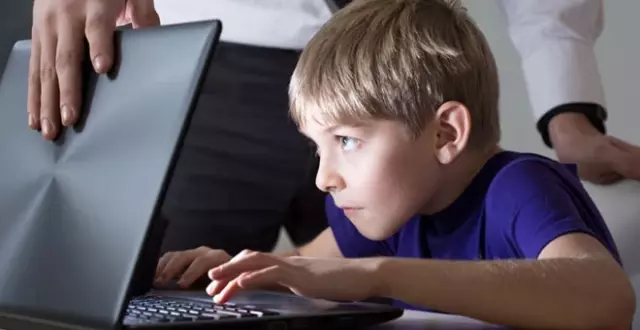 Çocukların Bilgisayar, İnternet, Televizyon İmkanları Sınırlandırılmalı Mı? Çocukların Bilgisayar, İnternet, Televizyon İmkanları Sınırlandırılmalı Mı?