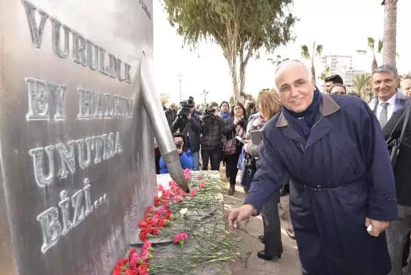 Uğur Mumcu Mersin'de Anıldı