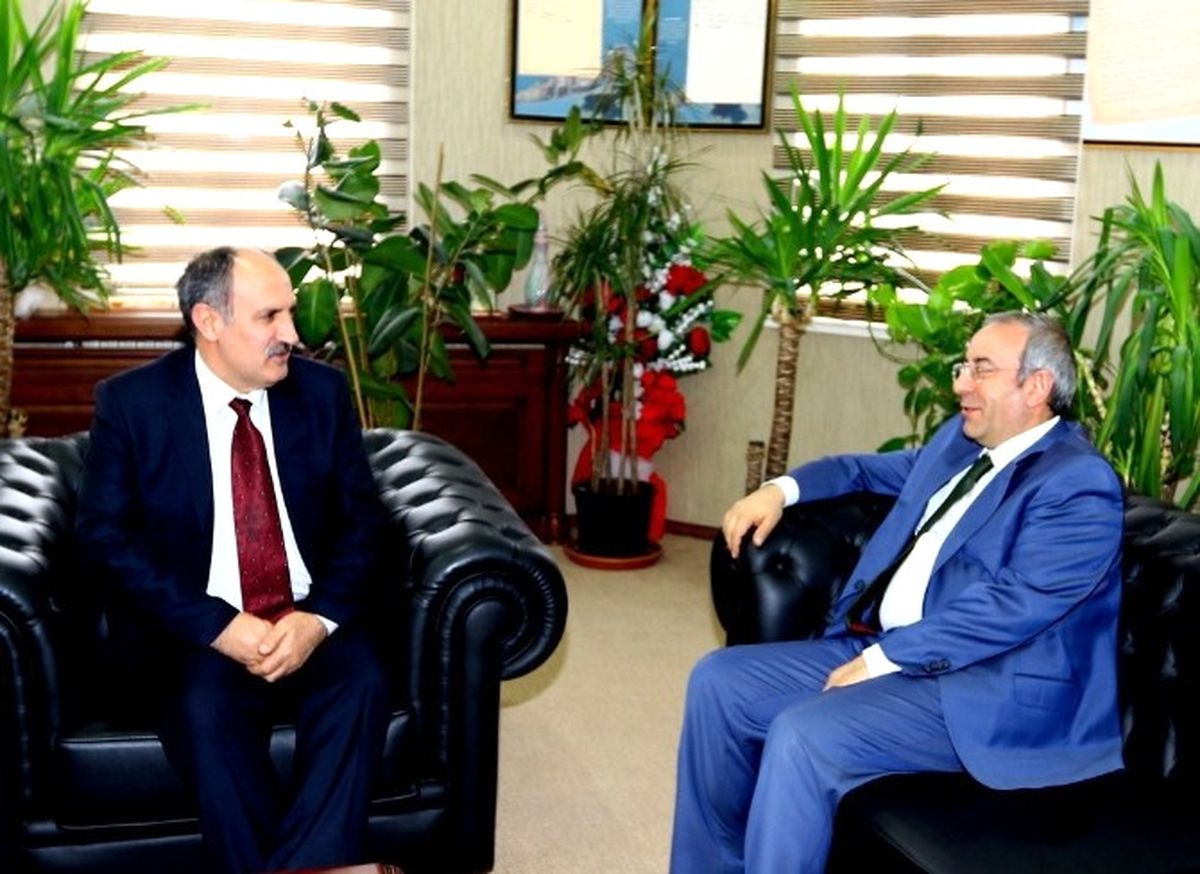 Genel Sekreter Yaşar'dan Rektör Battal'a Ziyaret
