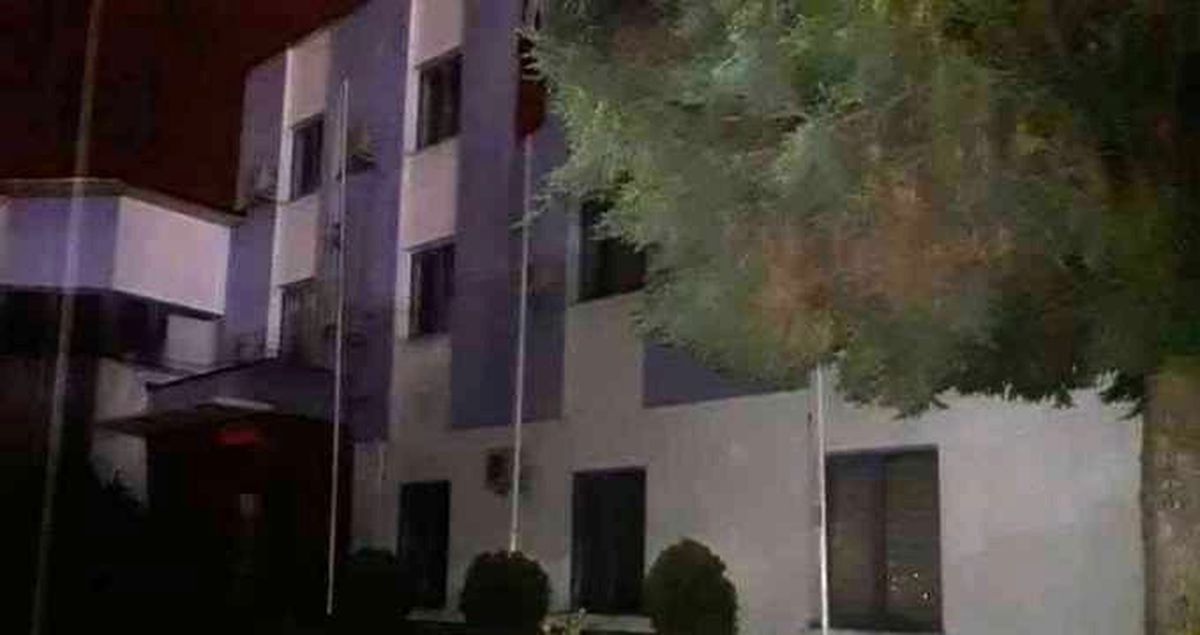 Orduspor Tesislerinde Elektrik Kesildi, Oyuncular Yemeği Mum Işığında Yedi