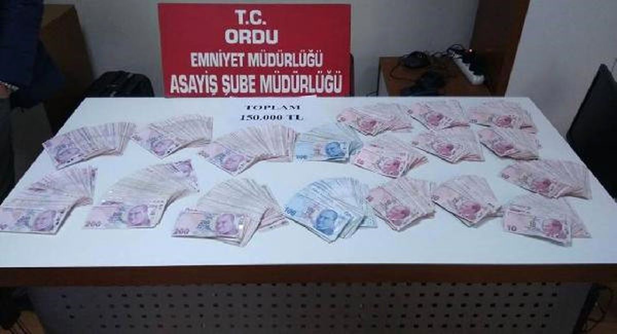 'FETÖ' Yalanıyla Dolandırıcılık Yapan Zanlılar Yakalandı