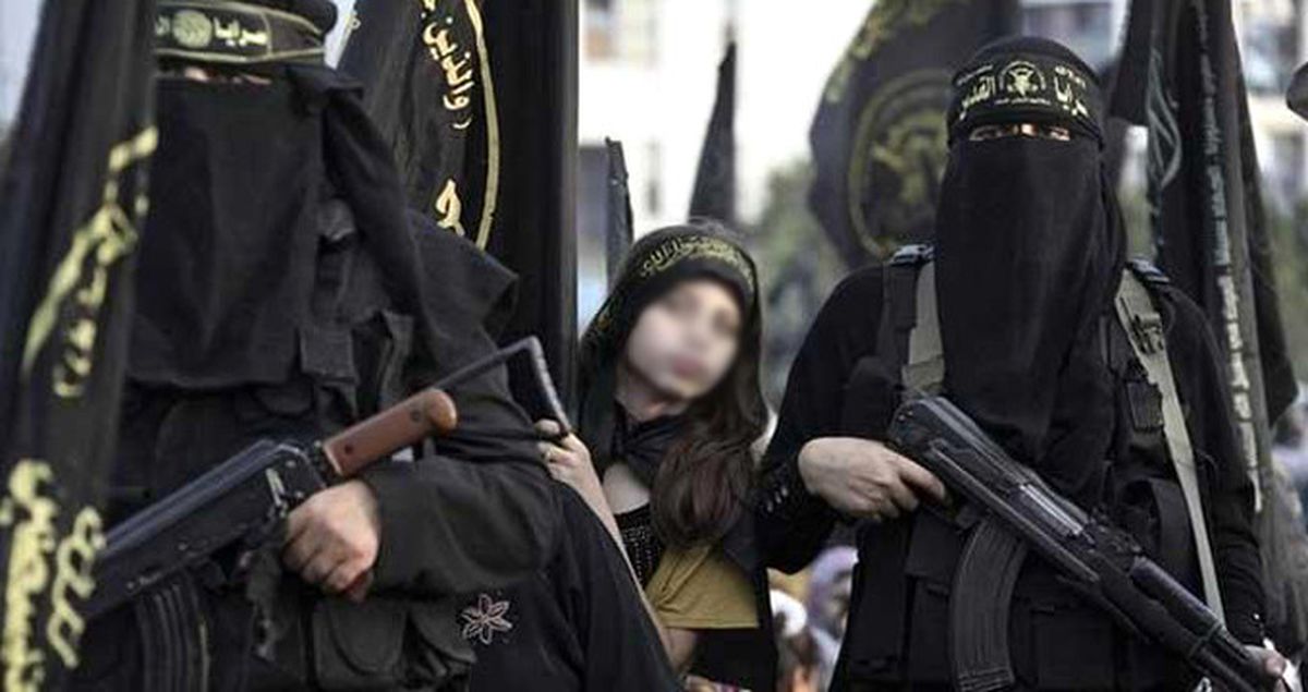6 Aydır Aranan DEAŞ'lı Kadın Terörist Otobüste Yakalandı