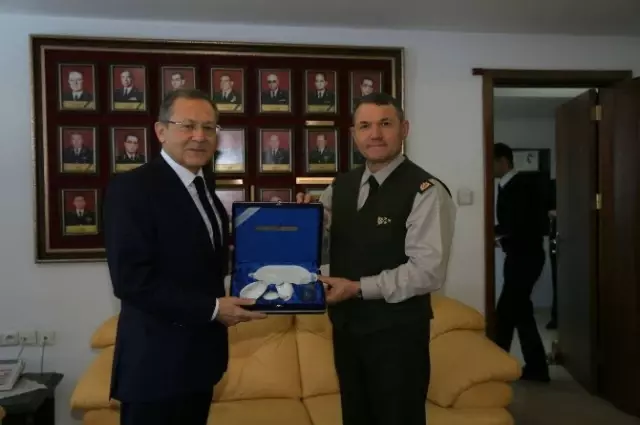 Başkan Uğur'dan Ankara Çıkartması