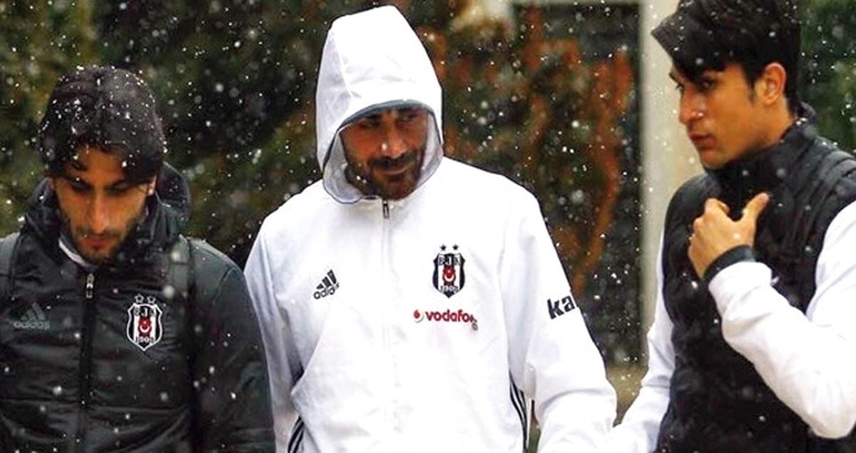 Beşiktaş, Adana'ya Zorunlu İniş Yaparak Kayseri'ye Otobüsle Geçecek