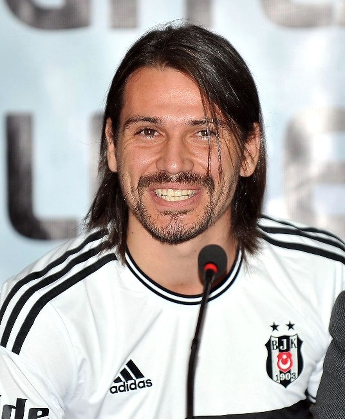 Ersan Gülüm: 'Takıma Katkı Sağlamaya Geldim'