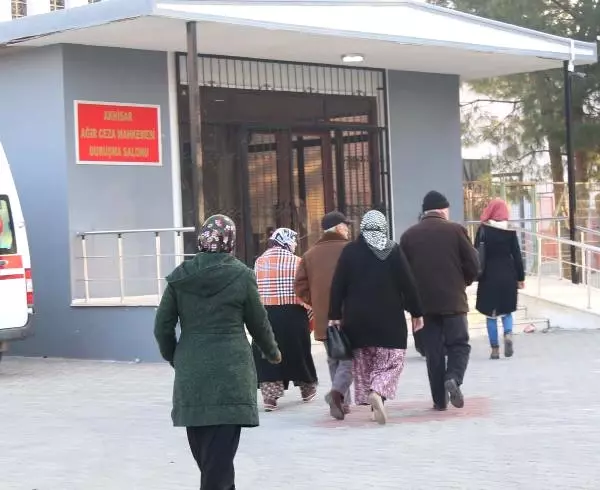 Soma Davası 20 Şubat'a Ertelendi Soma Davası 20 Şubat'a Ertelendi