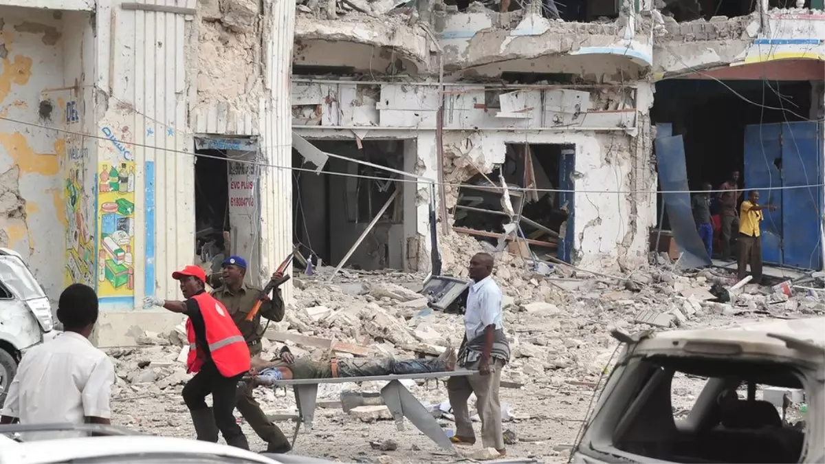 El-Şebab'ın Kenya Askeri Üssünü Saldırısında 50 Ölü