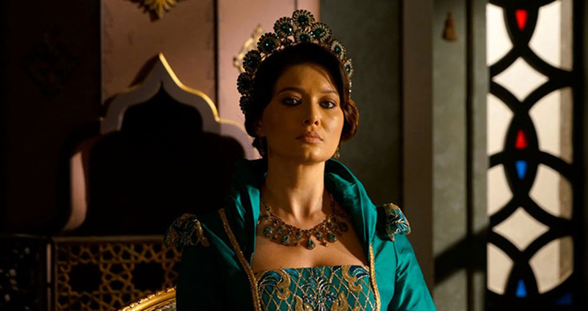 'Kösem' Başladı, Nurgül Televizyon Başına Koştu