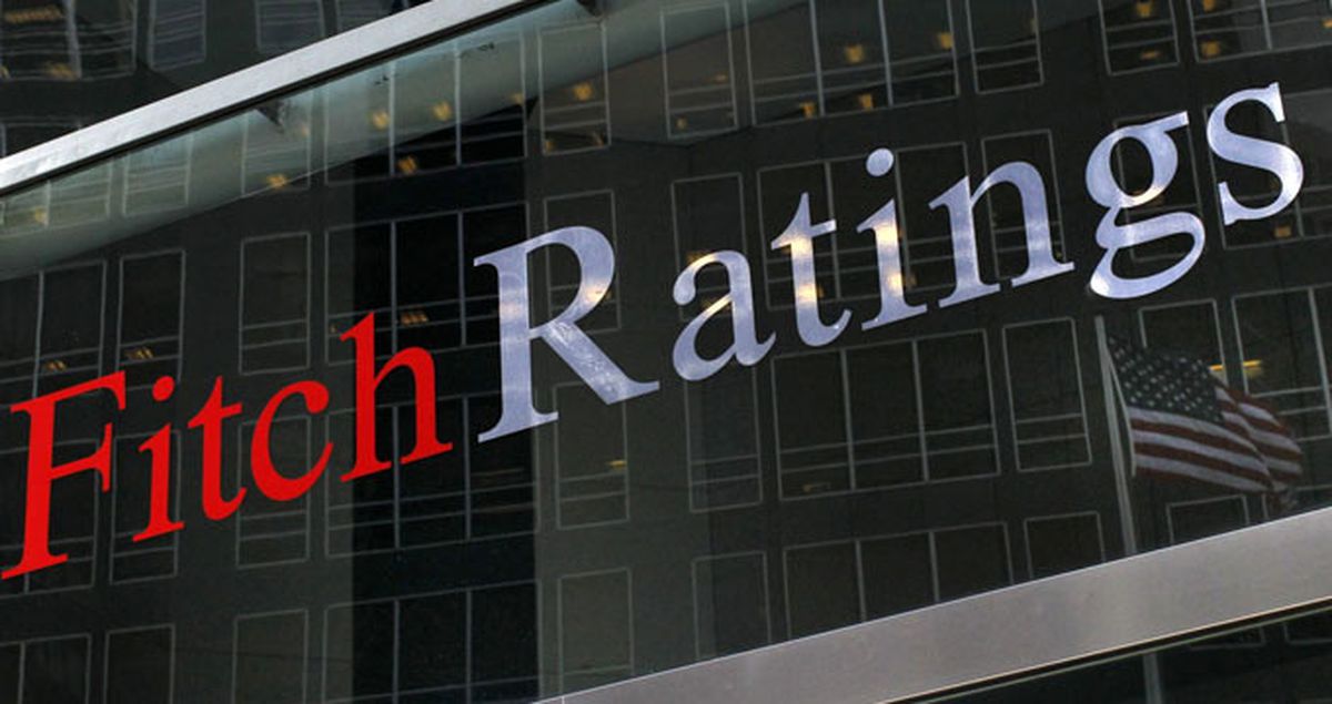 Fitch Türkiye'nin Kredi Notunu Düşürdü
