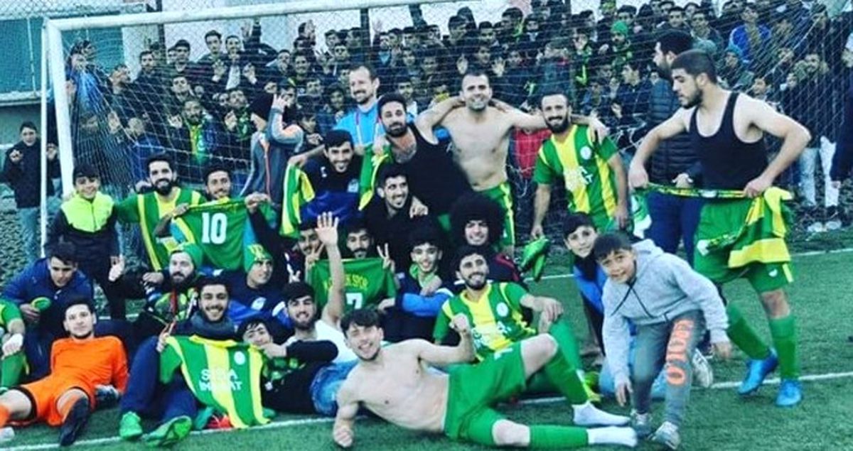 İlginç İsmiyle Dikkat Çeken Horozköy Mezarlıkspor, Süper Amatör'e Yükseldi