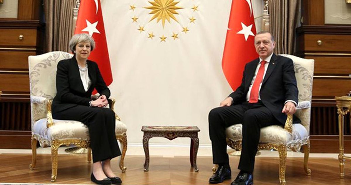 İngiltere Başbakanı ile Görüşen Erdoğan: Süreç Farklı Konuma Gidecektir