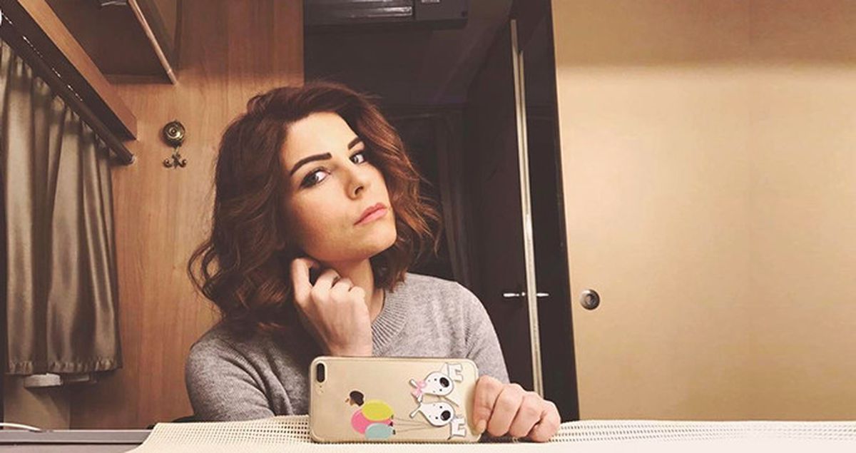 Pelin Öztekin'in Paylaşımı Kafaları Karıştırdı: Bekle Dedi Gitti