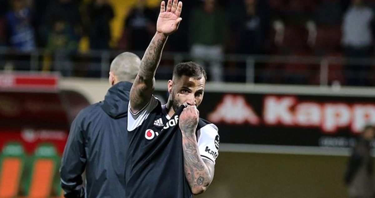 Quaresma Aziz Yıldırım'a Cevap Verdi: Bir Tek Beşiktaş'ta Oynarım