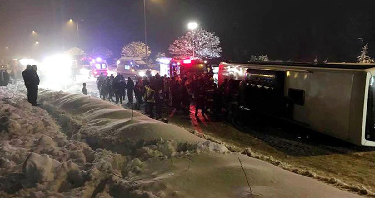 Bartın'da Yolcu Otobüsü Devrildi: 2 Ölü, 6 Yaralı