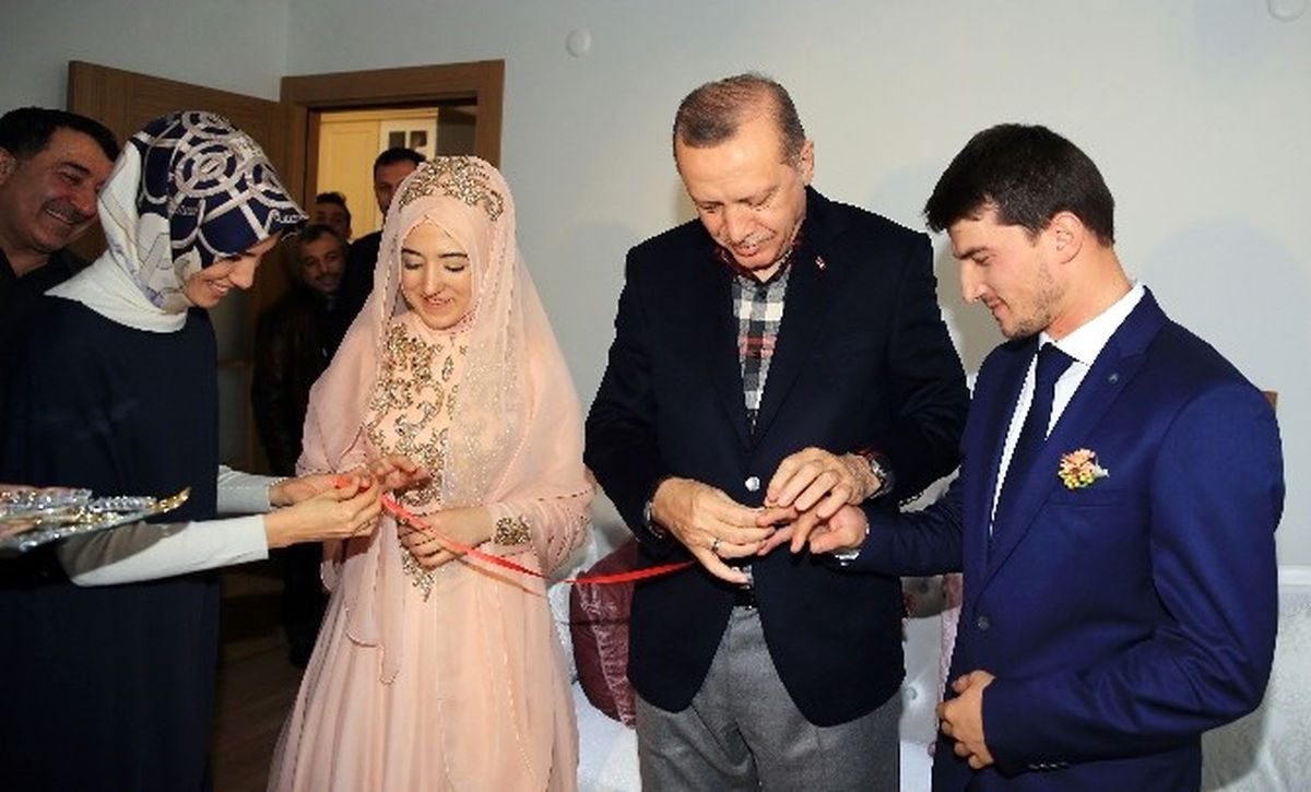 15 Temmuz Gazisini Ziyaret Eden Erdoğan Nişan Yüzüğü Taktı