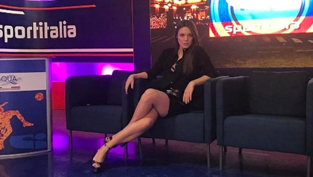 İtalyan Spiker Michela Russo, İlgilerinden Dolayı Beşiktaş Taraftarlarına Teşekkür Etti