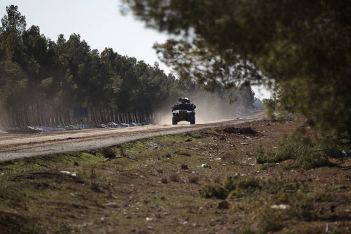 El Bab'dan Yeni Fotoğraflar Geldi, TSK'nın Zırhlı Aracı Görüntülendi