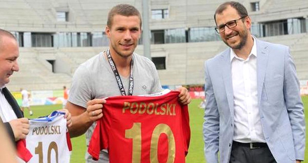 Galatasaraylı Lukas Podolski: Ayrılıp Ayrılmayacağım Belli Değil