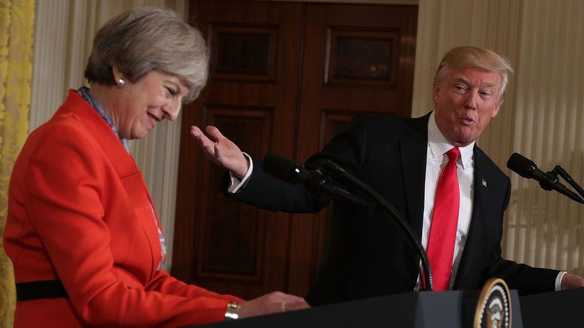 İngiltere'de Trump'ın Ziyaretine Karşı 1 Milyondan Fazla İmza Toplandı