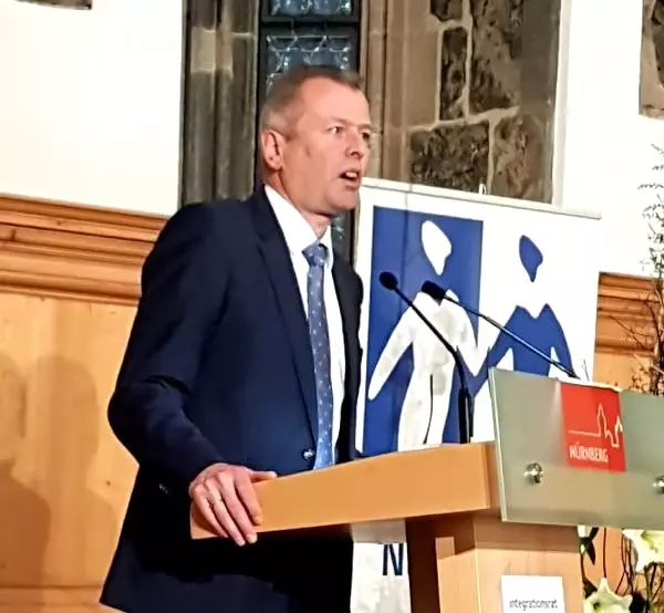 Nürnberg Uyum Meclisi Yeni Yıl Resepsiyonu Kaynaştırdı Nürnberg Uyum Meclisi Yeni Yıl Resepsiyonu Kaynaştırdı